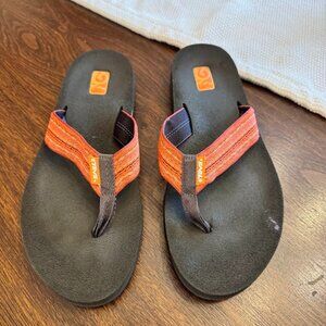 Teva Mush Women's Sandals Slip On Orange Strap Size 9